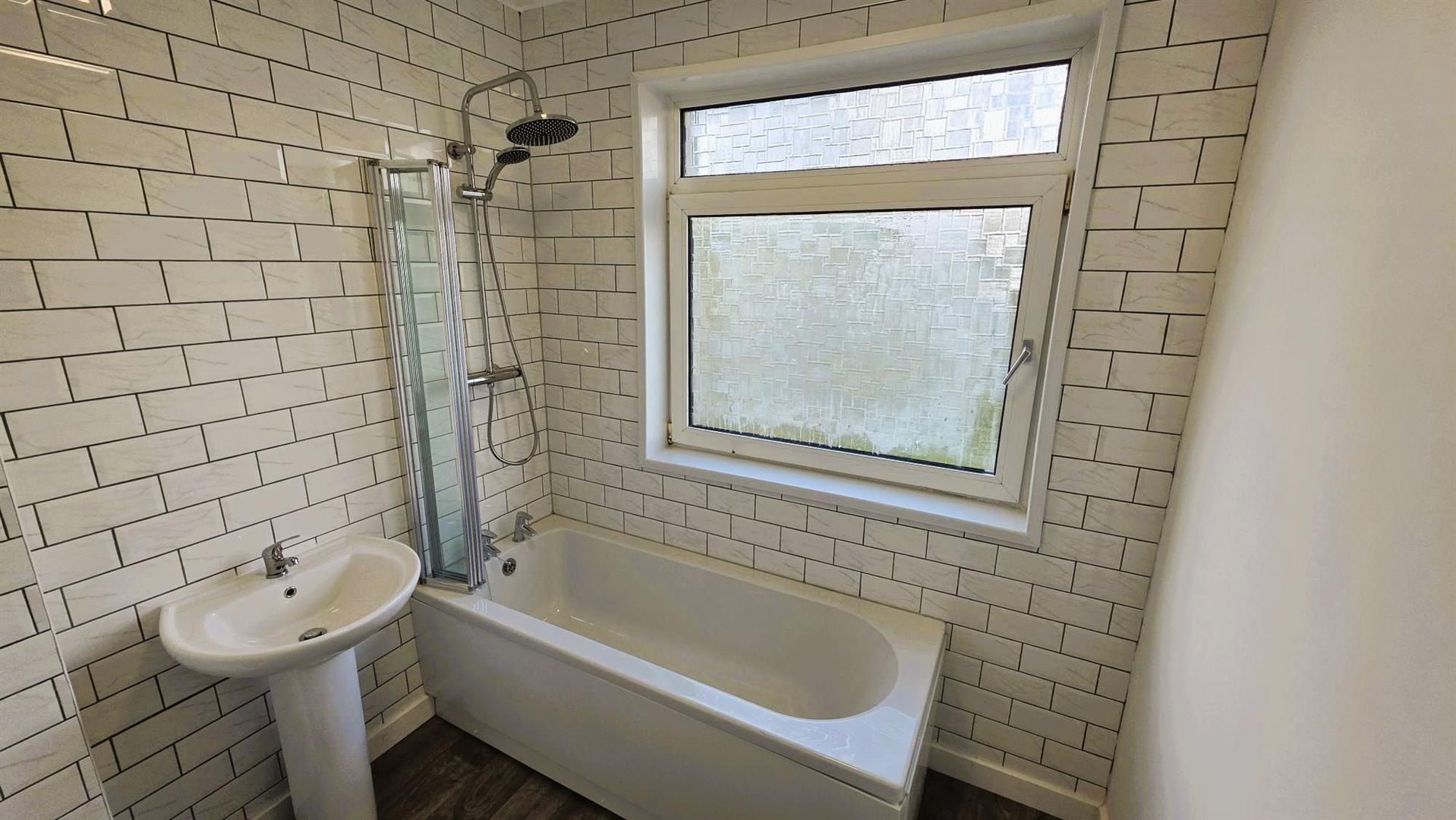 Brynelli, Llanelli, SA14 8PW